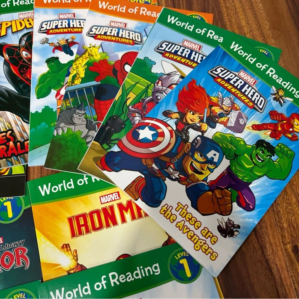 Lot of 10 World of Reading Marvel Paperback Books Iron Man Spiderman Thor random